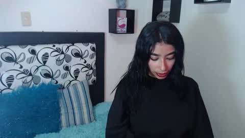 Maddy Parker  online show from 12.15.24