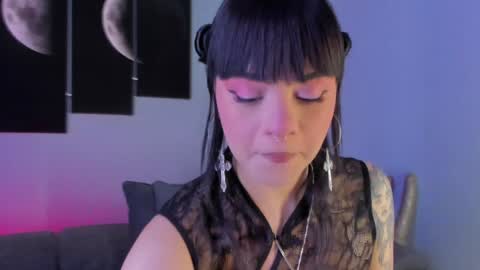 Snapshot of maddy_walker chatting on 01.08.25 Maddy online show from 01.08.25