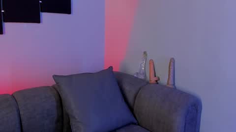 Snapshot of maddy_walker chatting on 02.12.25 Maddy online show from 02.12.25