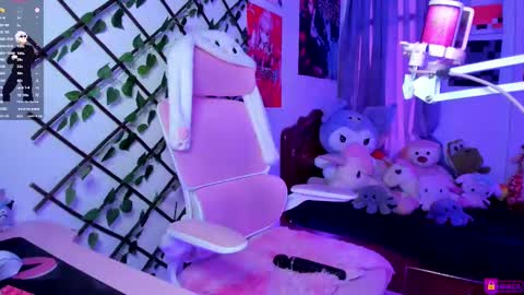 Maddy Foox online show from 03.05.25