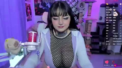 Maddy Foox online show from 07.25.26