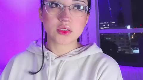   Please followme and rate me your thumbs up online show from 11.13.25