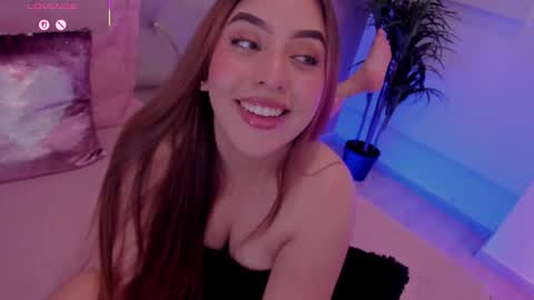 Snapshot of maddylennon chatting on 03.05.25 Lina online show from 03.05.25