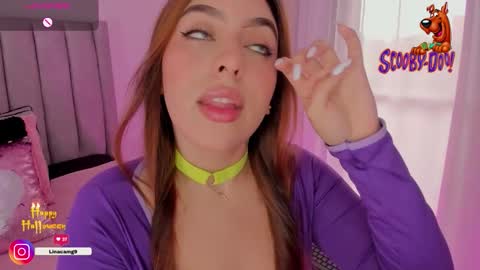 Snapshot of maddylennon chatting on 10.30.25 Lina online show from 10.30.25