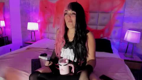 Maddy online show from 10.22.25