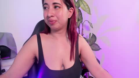 Madelaine  online show from 12.26.24