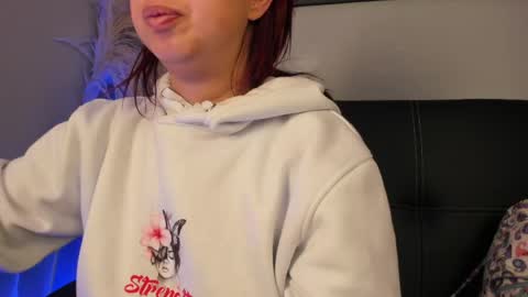 Madelaine  online show from 05.07.26