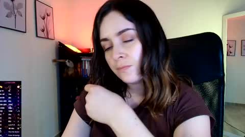 madelamee online show from 04.15.26