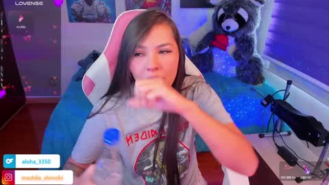 Snapshot of madeleine_shinobi chatting on 01.31.25 Emily Only Fans online show from 01.31.25