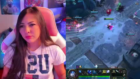 Snapshot of madeleine_shinobi chatting on 02.27.25 Emily Only Fans online show from 02.27.25