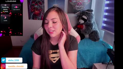 Snapshot of madeleine_shinobi chatting on 09.27.25 Emily Only Fans online show from 09.27.25