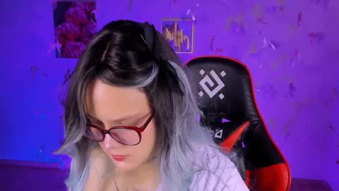 Madeline online show from 11.28.25