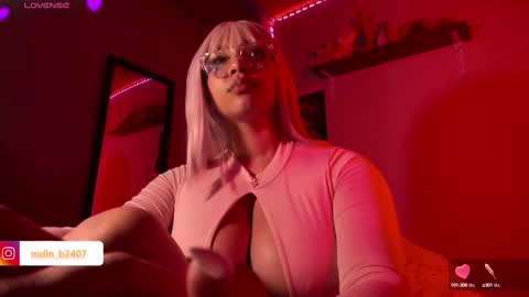 Snapshot of madelinebenet chatting on 12.24.24 Madeline online show from 12.24.24