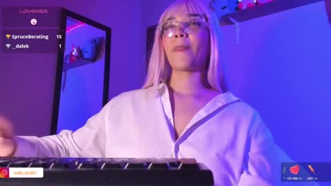 Snapshot of madelinebenet chatting on 01.03.25 Madeline online show from 01.03.25