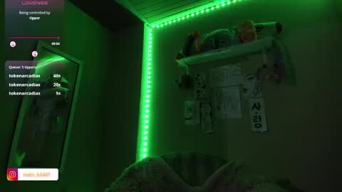 Snapshot of madelinebenet chatting on 02.10.25 Madeline online show from 02.10.25