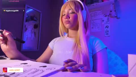 Snapshot of madelinebenet chatting on 02.14.25 Madeline online show from 02.14.25