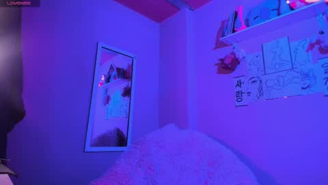 Snapshot of madelinebenet chatting on 02.26.25 Madeline online show from 02.26.25