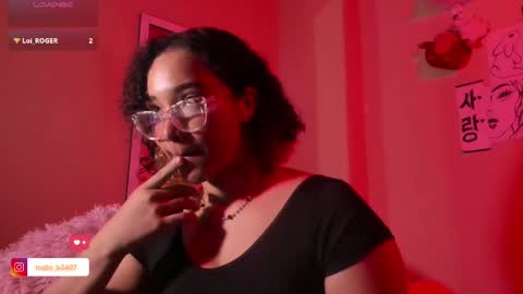 Snapshot of madelinebenet chatting on 03.05.25 Madeline online show from 03.05.25