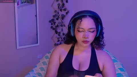 Snapshot of madelinebenet chatting on 11.03.25 Madeline online show from 11.03.25