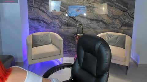 Snapshot of madelinefox_ chatting on 01.09.26 Madeline online show from 01.09.26