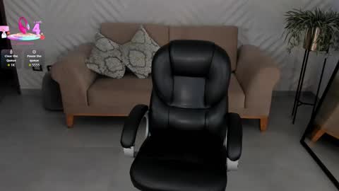 Snapshot of madelinefox_ chatting on 03.06.26 Madeline online show from 03.06.26