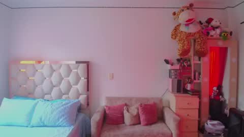 madelyn roses online show from 08.01.26