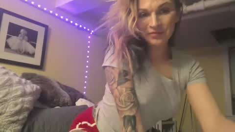 Madie Ray online show from 01.08.26