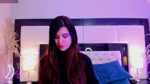 Snapshot of madiissonlove chatting on 01.12.25 Maddison online show from 01.12.25