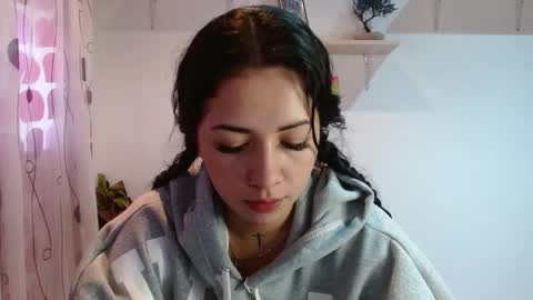 Snapshot of madisoncambel chatting on 12.10.24 Madison Cambel online show from 12.10.24