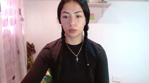 Snapshot of madisoncambel chatting on 12.19.24 Madison Cambel online show from 12.19.24