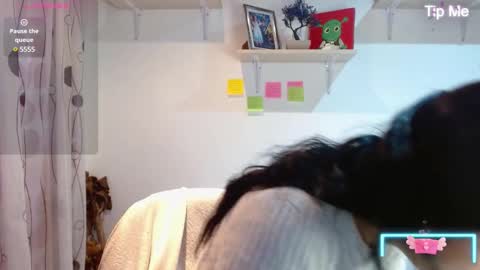 Snapshot of madisoncambel chatting on 01.17.25 Madison Cambel online show from 01.17.25