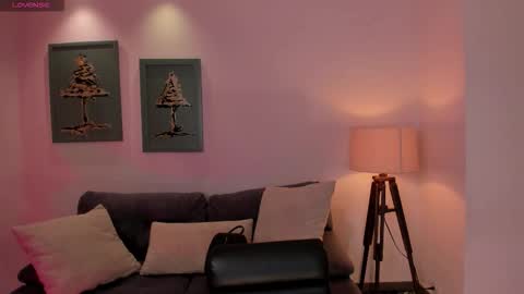 Snapshot of madisoncollinsx chatting on 11.09.25 Maddi Collins online show from 11.09.25