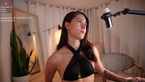 madisonlara online show from 02.28.25