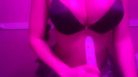 madisthereee online show from 03.14.26