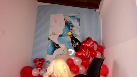 Snapshot of madokaa22 chatting on 02.15.25 Madoka online show from 02.15.25