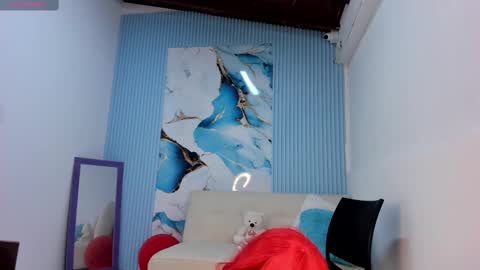 Snapshot of madokaa22 chatting on 02.25.25 Madoka online show from 02.25.25