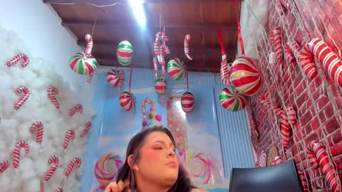 Snapshot of madokaa22 chatting on 12.17.25 Madoka online show from 12.17.25