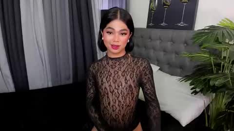 madonnajhonson online show from 10.25.25