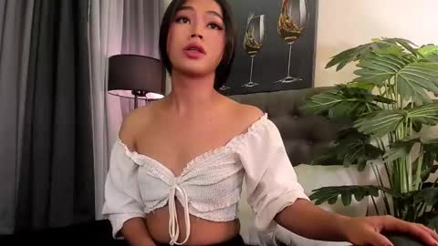 madonnajhonson online show from 11.30.25