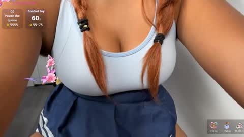 Snapshot of madsnextdoor chatting on 11.04.25 Maddie online show from 11.04.25