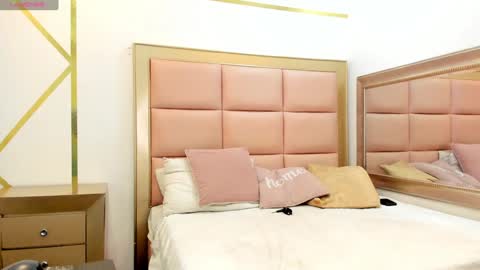 Snapshot of mady_edwards chatting on 01.27.25 Mady online show from 01.27.25