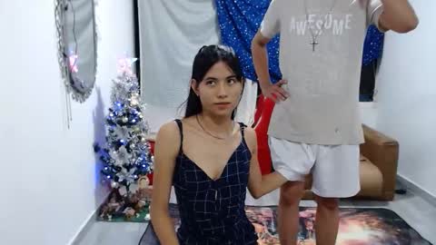 Snapshot of madysonandsteven chatting on 12.04.25 MadysonAndSteven online show from 12.04.25