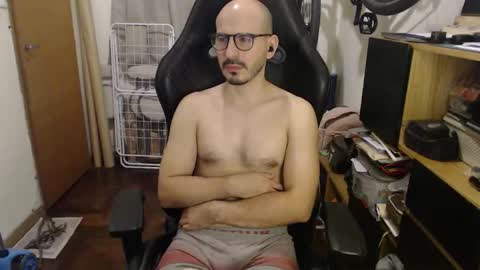 Snapshot of madziula chatting on 03.18.26 Peter online show from 03.18.26