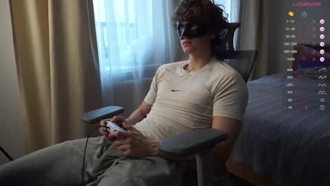 Snapshot of maestro3369 chatting on 10.03.25 Mike XMaestro 3369 online show from 10.03.25