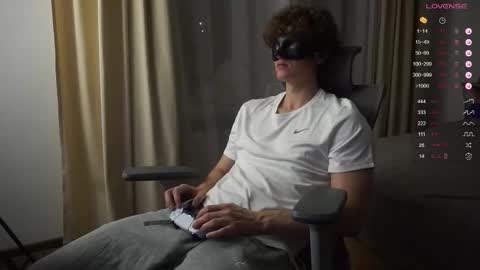 Snapshot of maestro3369 chatting on 10.16.25 Mike XMaestro 3369 online show from 10.16.25