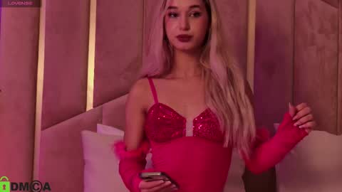 M. online show from 11.14.25