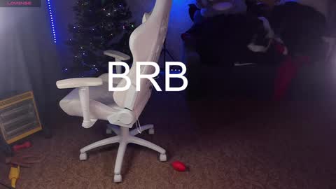 Maevee online show from 01.25.25