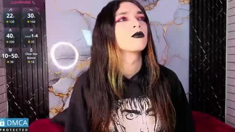 maevekuro online show from 05.27.26