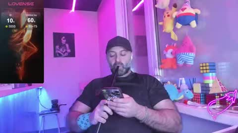 Magabear online show from 02.12.25