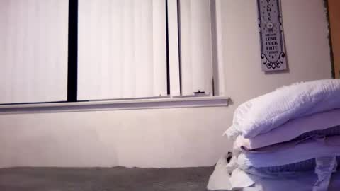 magdalena_805 online show from 01.28.25